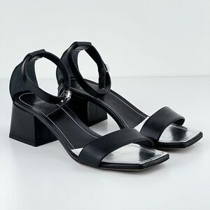 Hugo Boss black leather sandals EU 38.5